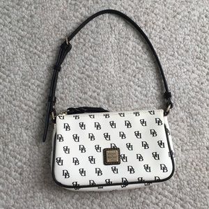 Dooney & Bourke shoulder bag